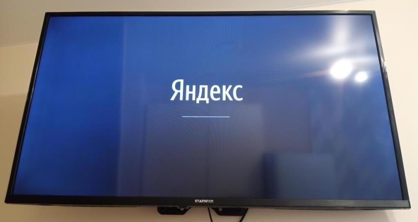 Яндекс на телевизоре Starwind SW-LED42SB301